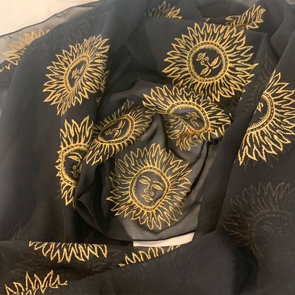 Rima Hawaiian Beach Wrap Sarong Scarf Shawl Tropical Black Gold Sunbursts 40x70" - Picture 2 of 6